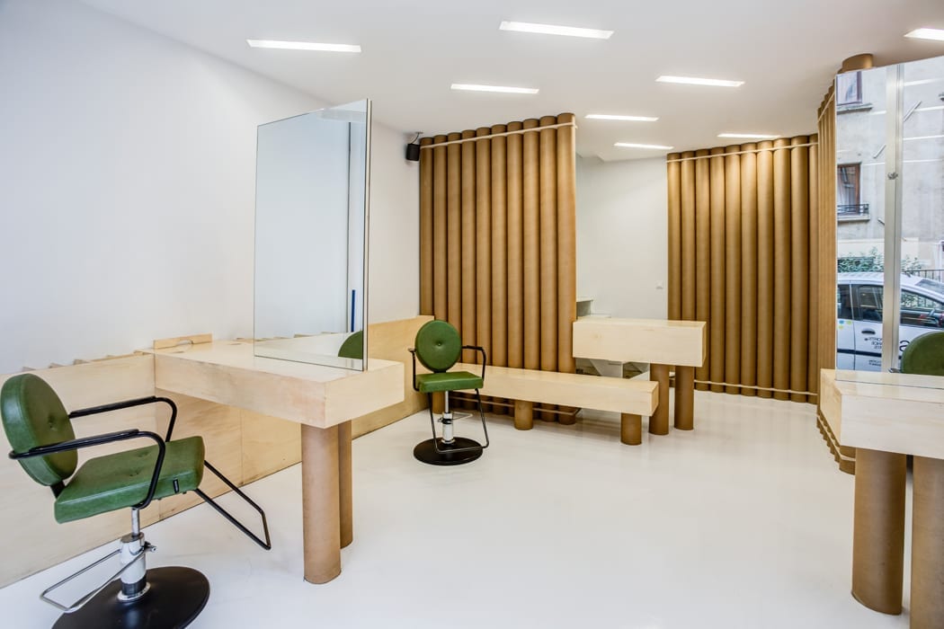 Comment Reconnaître un Salon de Coiffure Bio Qui Utilise des Produits 100% Naturels à Lyon ?